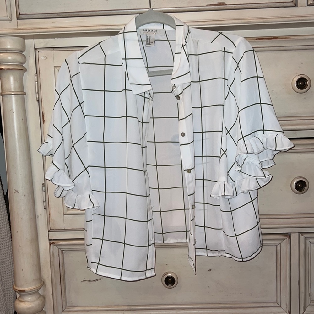 checkered crop-top blouse